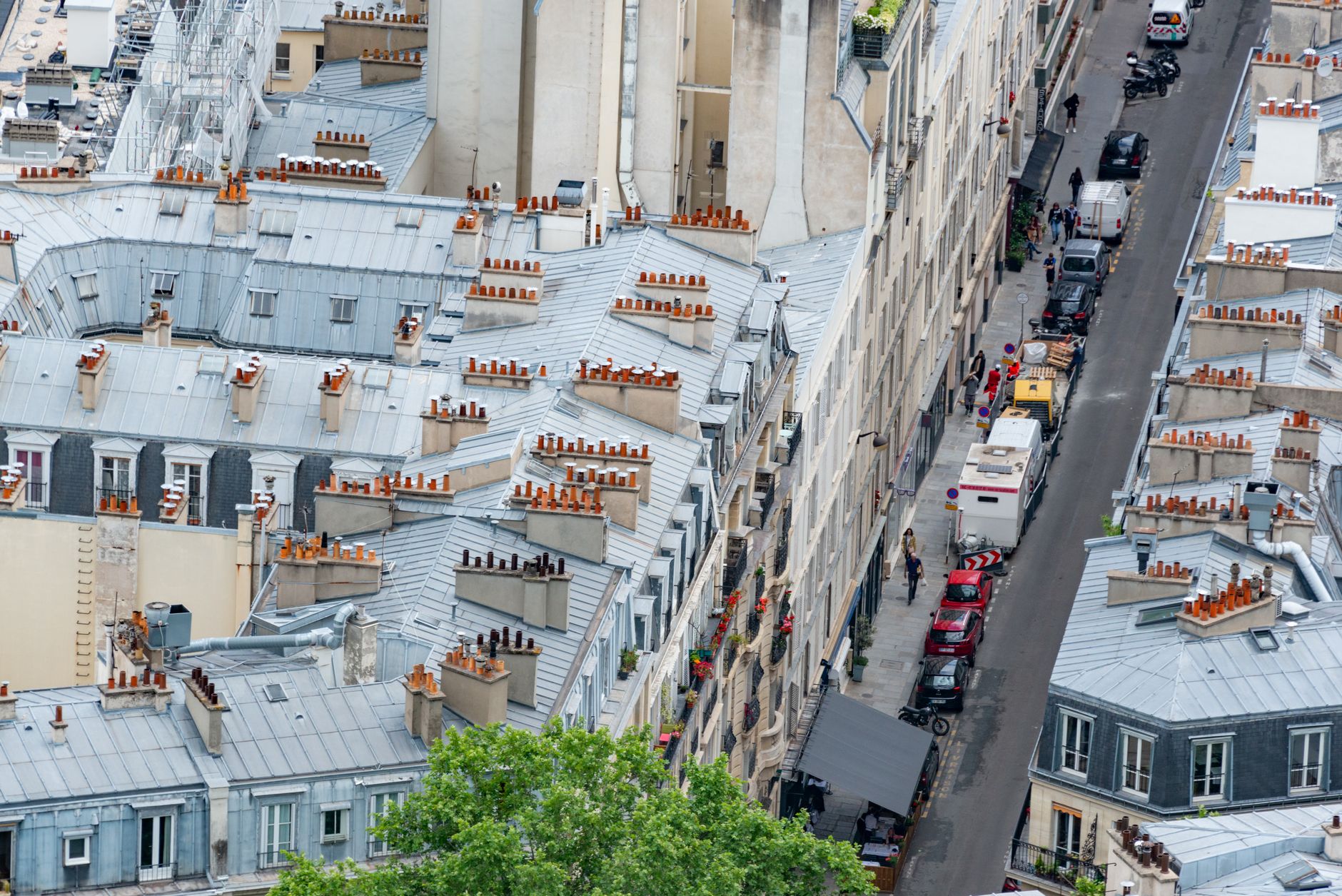 Comprendre les Coûts de l'Assainissement et des Canalisations à Paris