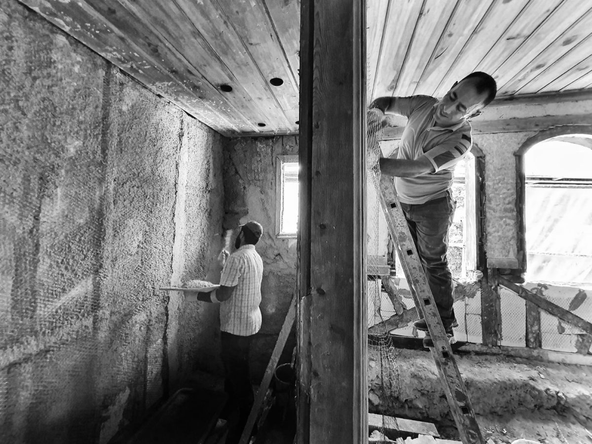 Rénovation tous corps d'état : qui coordonne vraiment le chantier ?