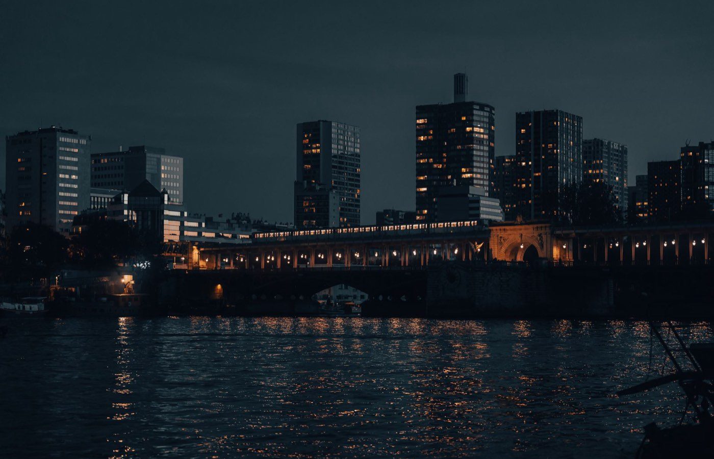 Dépannage plomberie de nuit à Paris : que faire ?